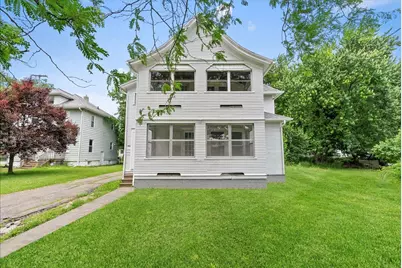 916 Wildwood Avenue, Jackson, MI 49202 - Photo 1