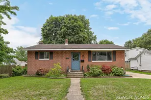 234 River St, Spring Lake, MI 49456 - Photo 1