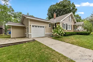 2631 Wyoming Ave SW, Wyoming, MI 49519 - Photo 1