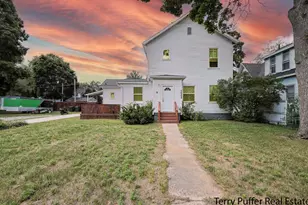 1541 Terrace St, Muskegon, MI 49442 - Photo 1