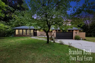 249 Thurman St, Belding, MI 48809 - Photo 1