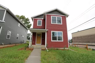 362 Fox St SW, Grand Rapids, MI 49507 - Photo 1