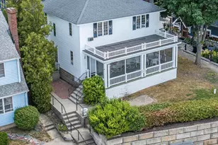 795 Lakeside Dr, Holland, MI 49423 - Photo 1