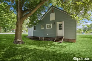 11406 3rd St, Riverdale, MI 48877 - Photo 1