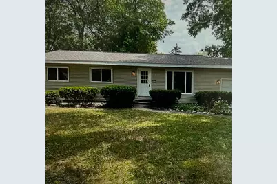 906 Cheboygan Drive, Muskegon, MI 49445 - Photo 1