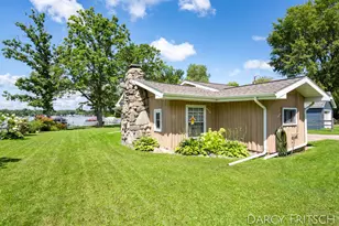 324 Marie Dr, Lake Odessa, MI 48849 - Photo 1