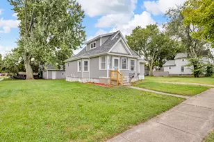 2013 Tyson St, Jackson, MI 49203 - Photo 1