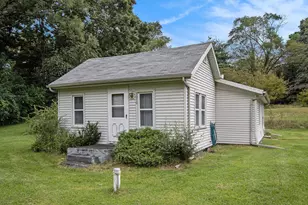 3070 Lyons Ave, Kalamazoo, MI 49048 - Photo 1