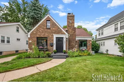 641 Griswold Street SE, Grand Rapids, MI 49507 - Photo 1