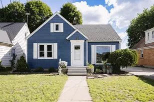 706 Winchell St SE, Grand Rapids, MI 49507 - Photo 1