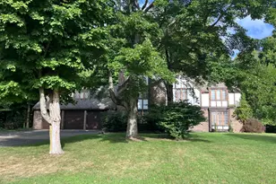 113 Old Wentworth Pl, Battle Creek, MI 49015 - Photo 1