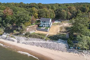 2576 Lakeshore Dr, Fennville, MI 49408 - Photo 1