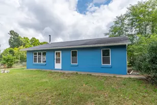 57955 M-51, Dowagiac, MI 49047 - Photo 1