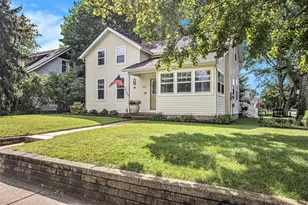 532 E Main Ave, Zeeland, MI 49464 - Photo 1