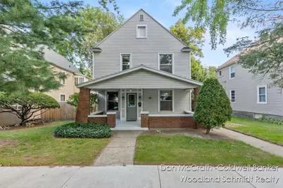 909 Crescent Street NE, Grand Rapids, MI 49503 - Photo 1