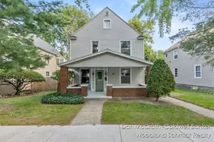 909 Crescent St NE, Grand Rapids, MI 49503 - Photo 1