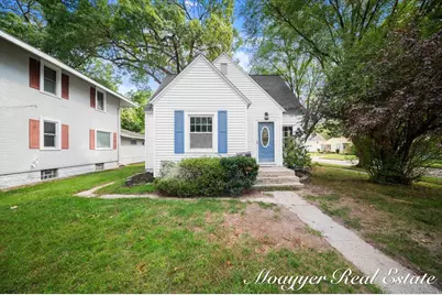 32 Holly Street SW, Wyoming, MI 49548 - Photo 1