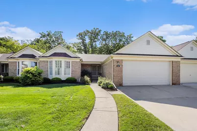 37850 Maple Circle E, Clinton Twp, MI 48036 - Photo 1