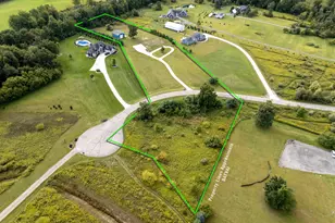 2125 Hickory Acres Dr, Howell, MI 48855 - Photo 1