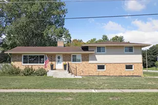 6339 Autumn Dr, Hudsonville, MI 49426 - Photo 1