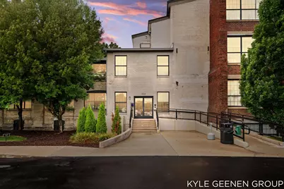 533 Columbia Avenue 257 GAR #18, Holland, MI 49423 - Photo 1