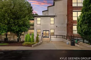 533 Columbia Ave, Holland, MI 49423 - Photo 1