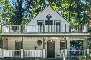 1404 Lake Ave, Grand Haven, MI 49417 - Photo 1