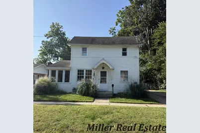 418 W Clinton Street, Hastings, MI 49058 - Photo 1