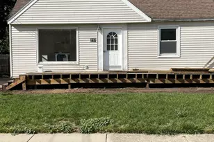 217 Maplelawn St SW, Wyoming, MI 49548 - Photo 1