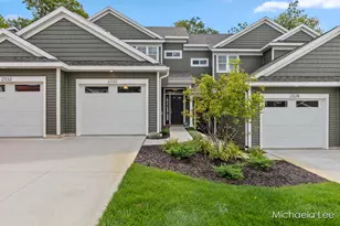 2330 Watertown Way NE, Grand Rapids, MI 49505 - Photo 1