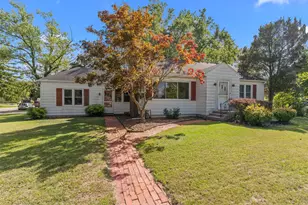 308 River St, Hillsdale, MI 49242 - Photo 1