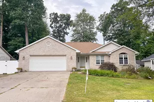 2510 Golfbury Dr SW, Wyoming, MI 49519 - Photo 1