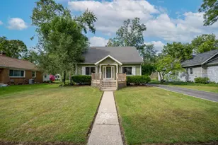 2115 Royce Ave, Kalamazoo, MI 49001 - Photo 1