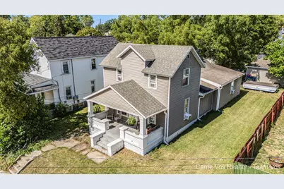 519 Bissell Street NE, Grand Rapids, MI 49503 - Photo 1