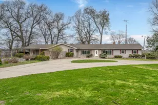 11886 Riverside Dr, White Pigeon, MI 49099 - Photo 1