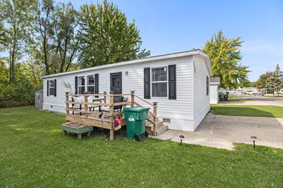 4598 Gardens Boulevard NW, Walker, MI 49534 - Photo 1