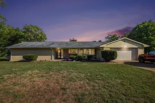 513 N Ottawa Rd, Benton Harbor, MI 49022 - Photo 1