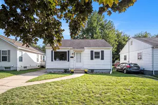 842 California St NW, Grand Rapids, MI 49504 - Photo 1