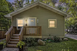 163 W Spaulding Ave, Battle Creek, MI 49037 - Photo 1