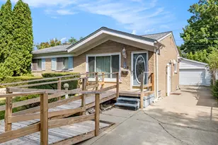 6610 Cranwood Dr, Flint, MI 48505 - Photo 1