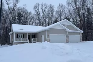 1513 W Addison Way, Muskegon, MI 49445 - Photo 1