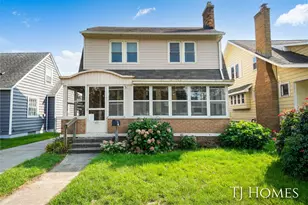 1132 California St NW, Grand Rapids, MI 49504 - Photo 1