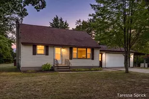 14092 152nd Ave, Grand Haven, MI 49417 - Photo 1