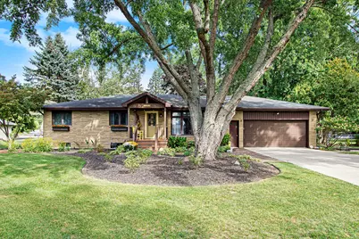 5293 Washington Avenue, Saint Joseph, MI 49085 - Photo 1