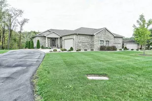 4274 Evergreen Rd, Adrian, MI 49221 - Photo 1