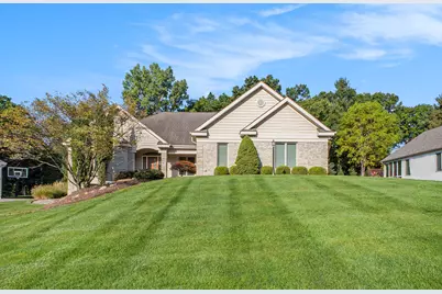1907 Oakridgre Court NW, Grand Rapids, MI 49504 - Photo 1