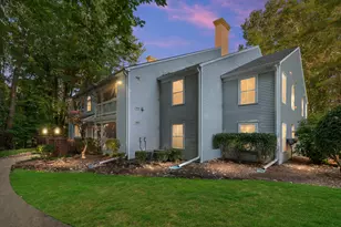 609 Curzon Ct, Howell, MI 48843 - Photo 1