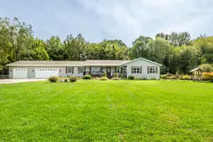 5570 Territorial Rd, Benton Harbor, MI 49022 - Photo 1