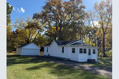 1225 Longfellow Avenue, Jackson, MI 49202 - Photo 1