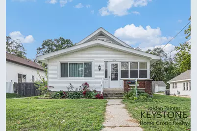 2035 Wyoming Avenue SW, Wyoming, MI 49519 - Photo 1